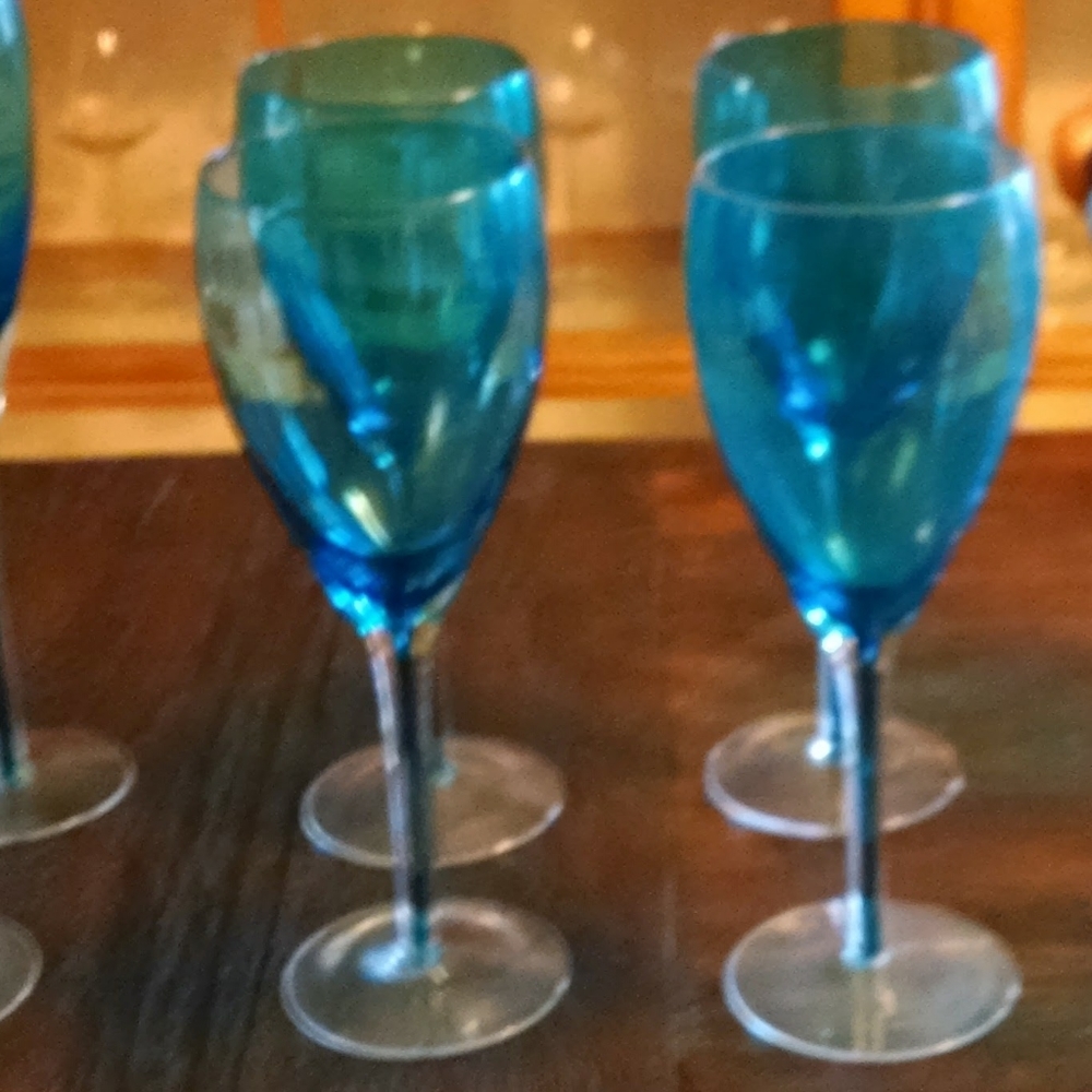 Pier one imports blue wine glasses